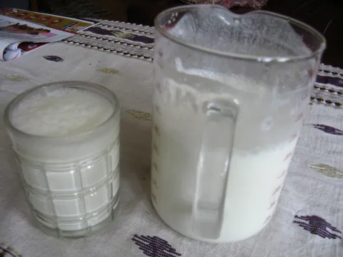Ajran v karafě
